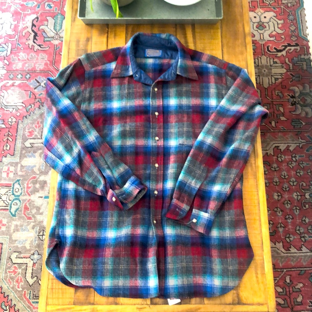 Beautiful Vintage Pendleton wool shirt